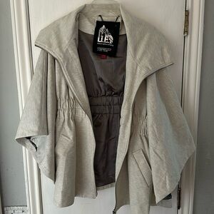 G.E.T Women’s Adjustable Jacket